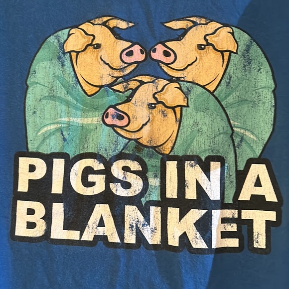 PIGS IN A BLANKET HUMOROUS TEE SHIRT!! - Picture 2 of 3